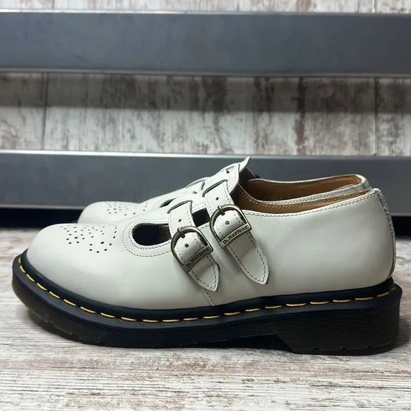 DOC MARTENS 8065 SMOOTH LEATHER MARY JANE SHOES Women’s Sz 8L AW004
