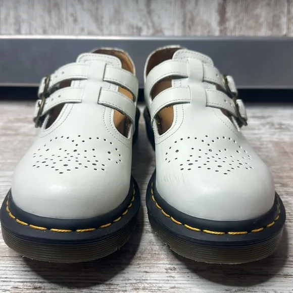 DOC MARTENS 8065 SMOOTH LEATHER MARY JANE SHOES Women’s Sz 8L AW004
