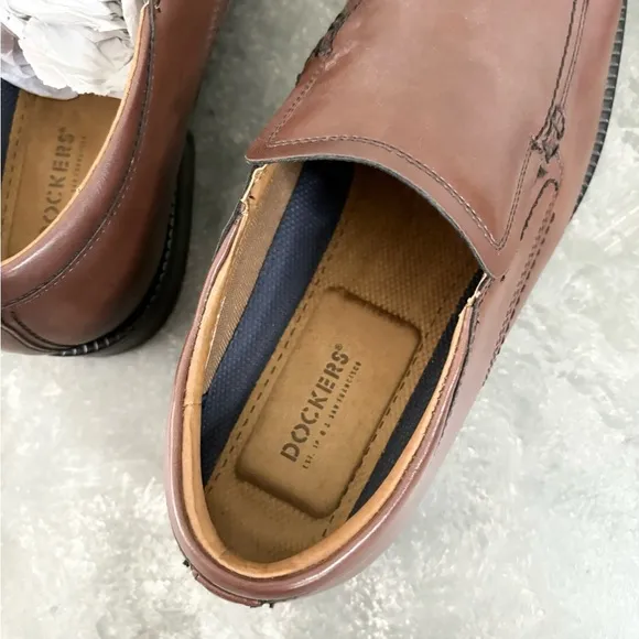 Dockers Greer dress shoes size 10.5 men’s brown leather slip on new