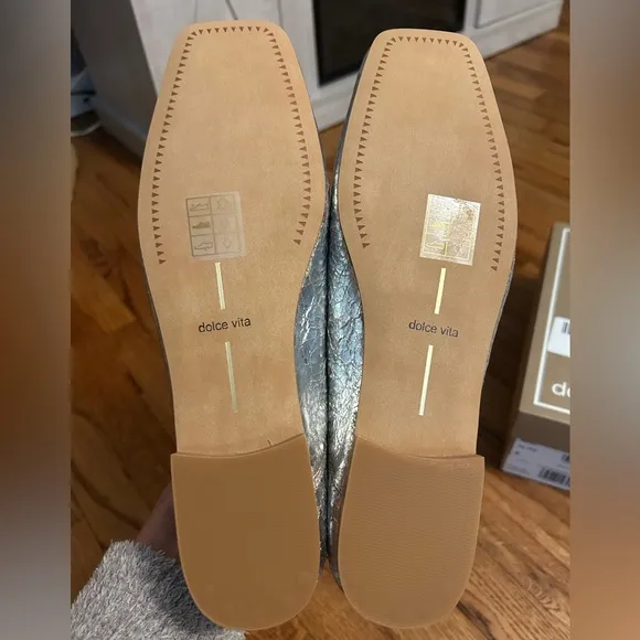 Dolce Vita Anisa Ballet Flats Silver Distressed Leather