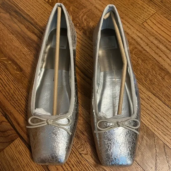 Dolce Vita Anisa Ballet Flats Silver Distressed Leather