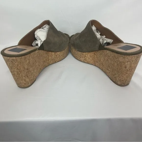 Dolce Vita Bailey Sage Green Suede Wedges Size 9.5