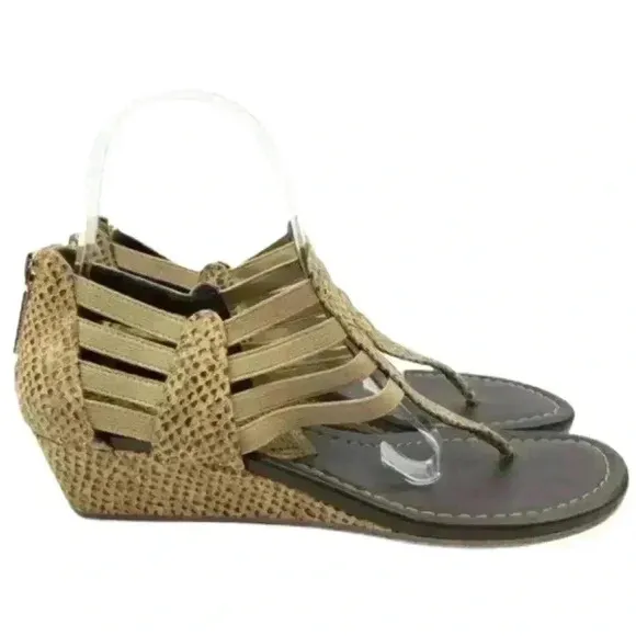 Donald J Pliner thong wedges size 8 Deena brown leather snakeskin print sandals