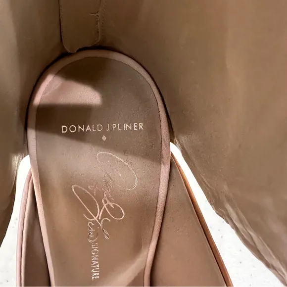 Donald Pliner Heels Size 6 Signature Ikaya Womens Shoes Nappa Leather