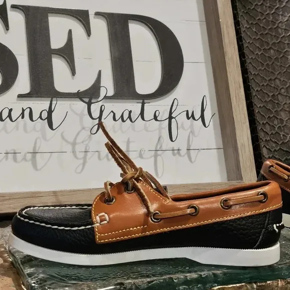 Dooney &amp; Bourke Boat Shoes Wmns Sz 5.5 Black Tan Pebbled &amp; Smooth Leather