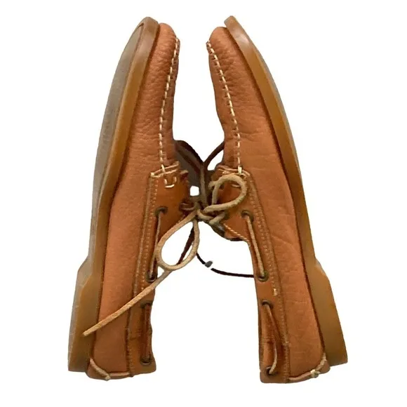 Dooney &amp; Bourke Chestnut Pebbled Leather Boat Shoes Sz 8-8.5