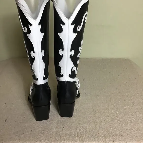 DossoDossi Women Leather Embellish Cowgirl boots Black Stone detail Size 38 NWOT