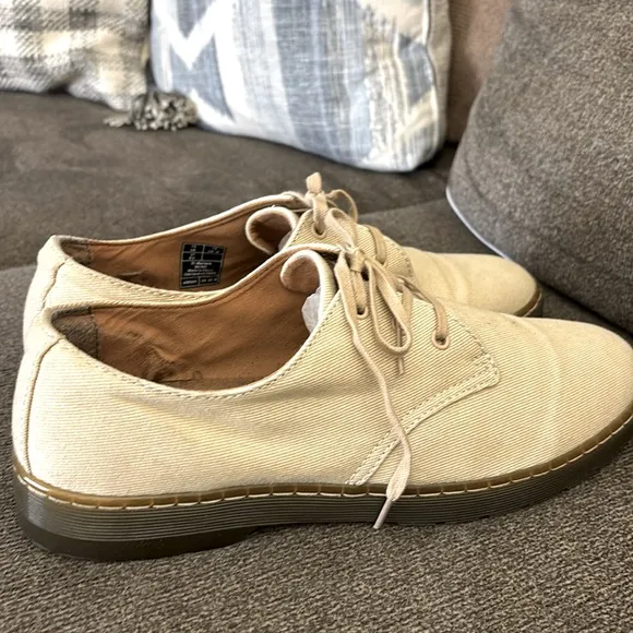 Dr. Doc Martens Delray Men’s Derby Canvas Beige Oxford Shoes Size