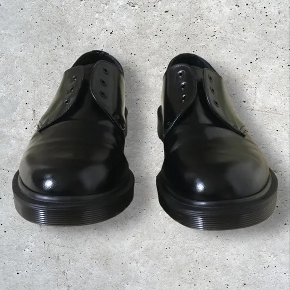 Dr. Martens 1461 Made in England- Black-Polished Smooth Leather Shoes