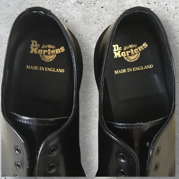 Dr. Martens 1461 Made in England- Black-Polished Smooth Leather Shoes