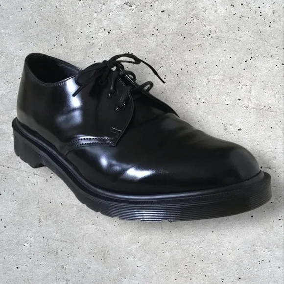 Dr. Martens 1461 Made in England- Black-Polished Smooth Leather Shoes