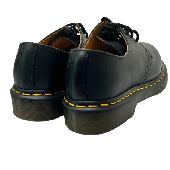 Dr. Martens 1461 Smooth Leather Oxford Unisex Black Shoes Men US 7 Women US 9