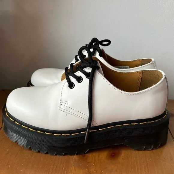 Dr. Martens 1461 SMOOTH White LEATHER PLATFORM Oxford Shoes Women’s 8 Mens 7