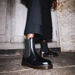 Dr Martens 2976 Hi flat Chelsea boot