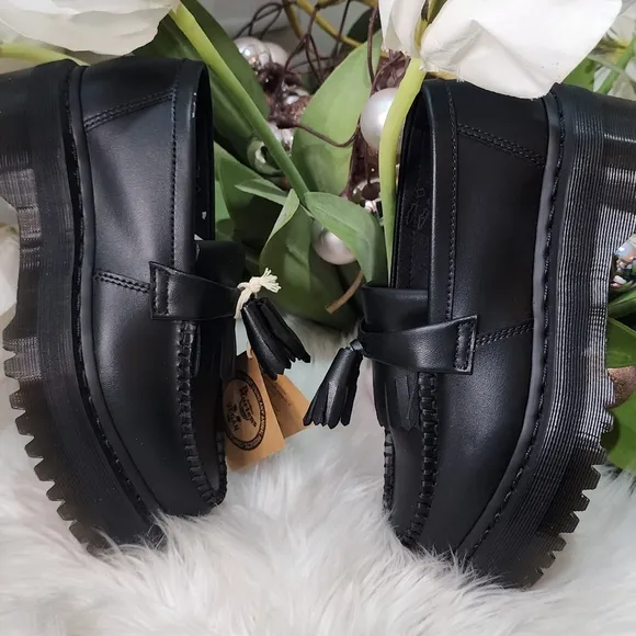 Dr Martens Adrian Leather Platform Tassel Loafers Women shoes size6 New