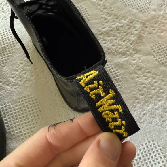 Dr Marten’s Black Leather Boots (Men’s 11)