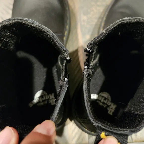 Dr Martens Chelsea black boots. Zipper on side. Youth size 1