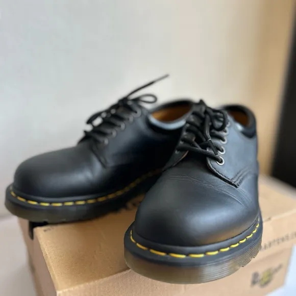 Dr Martens Doc Shoes Men’s Black Leather Size US M 8