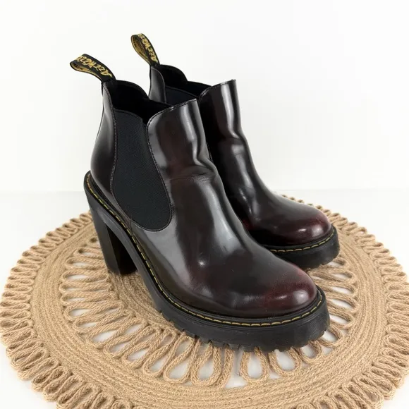 Dr. Martens Hurston Arcadia Heeled Chelsea Leather Boots Cherry Red Women’s Sz 8