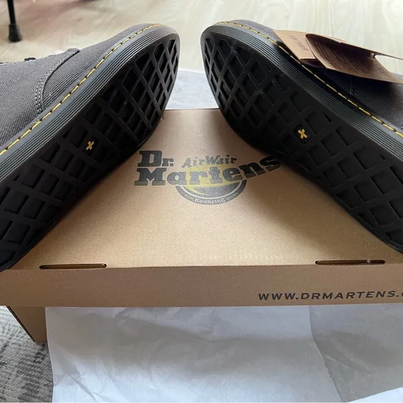 Dr. Martens Maleke Boots Men’s Size 9US 42EU