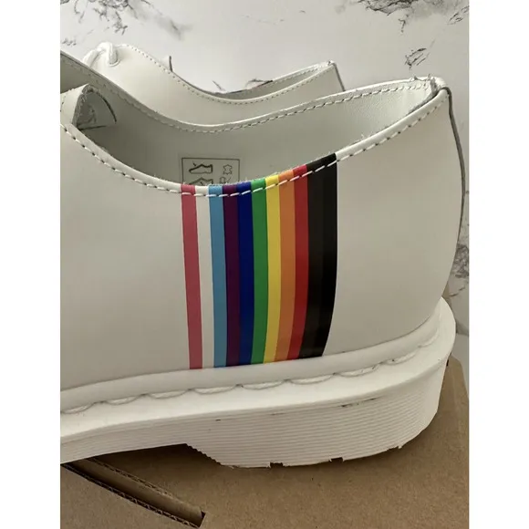 Dr Martens Oxford Pride Sneaker Shoes | White Smooth Leather | Women Size 6 NEW