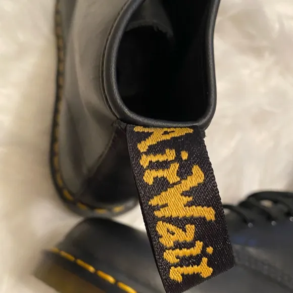 Dr. Martens1460‎ Vintage 8 Eye Boots NIB
