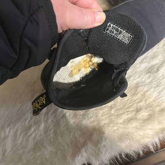 Dr. Martins shoes 6 (4100)