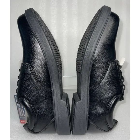 Dr. Scholls Mens Dave Black Careers Slip Oil Resistant Shoes Size 7.5 Wide NEW