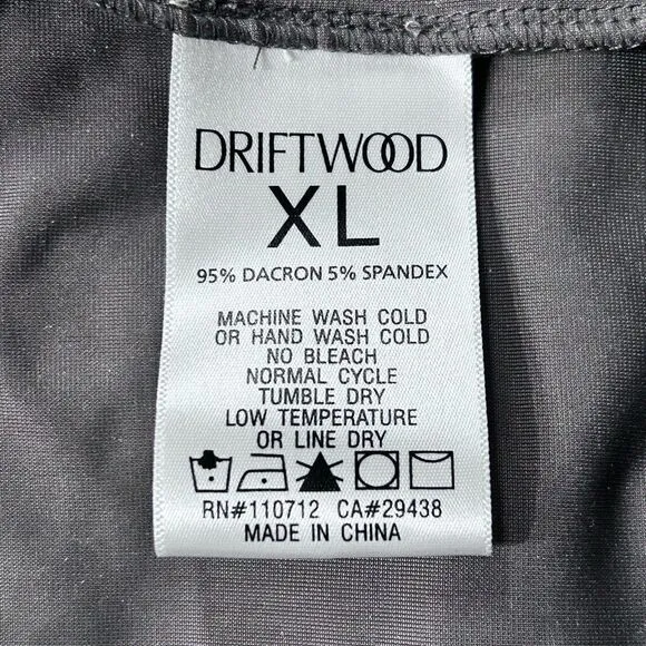 Driftwood Carly Velvet Embroidered Cardigan Jacket
