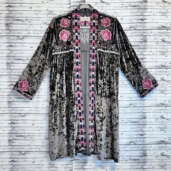 Driftwood Carly Velvet Embroidered Cardigan Jacket