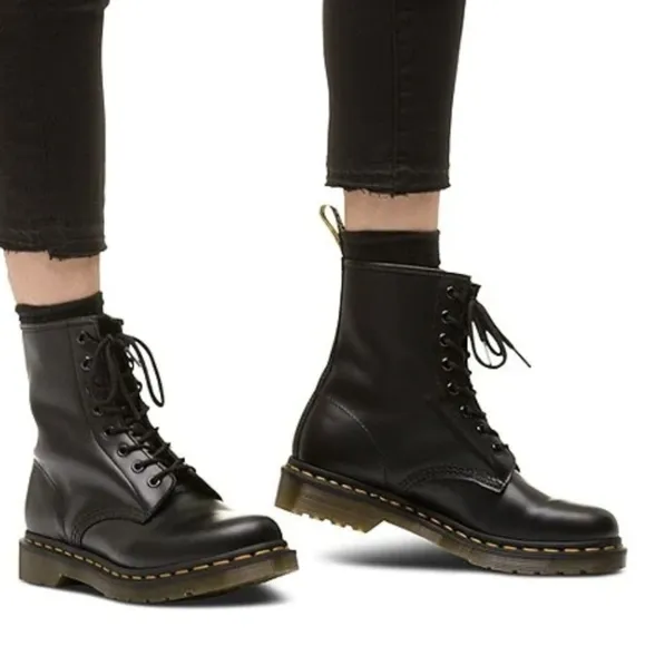 Dr.Martens Womens 1460 J High Top Leather Chunky Platform boots shoes sz 5