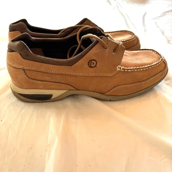 Dunham Captains boat shoes casual leather tan. SZ 10 EWorn Once indoors.