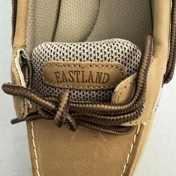 Eastland Women's 8.5 Boat Shoes Sunrise Leather Suede Loafer Flat Tan