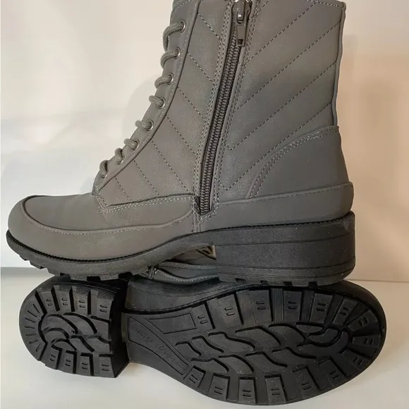 Easy Street Women Boots 9.5 | Gray Color | New