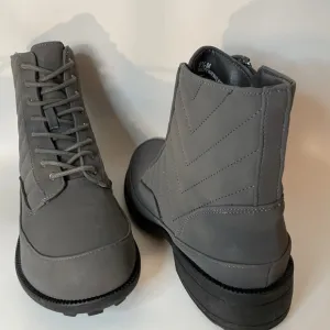 Easy Street Women Boots 9.5 | Gray Color | New