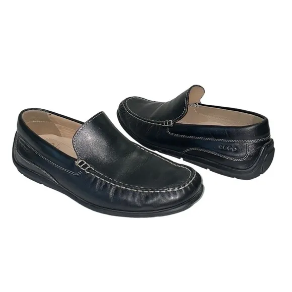 Ecco Classic moccasins. Men’s Size 41. Black leather‎ slip on loafers. EUC