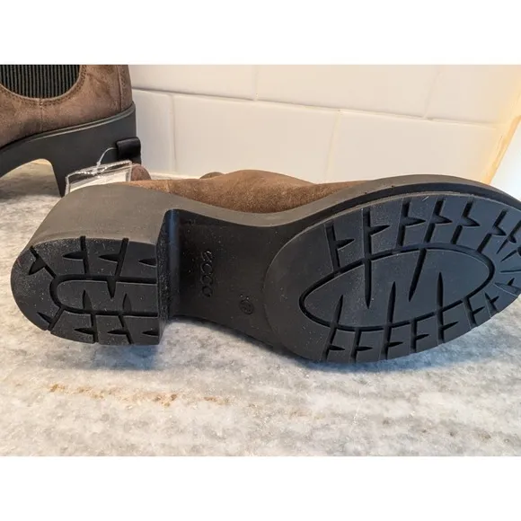 Ecco metropole zurich chelsea boot in COFFEE, Size 39, 8.5, BNWT