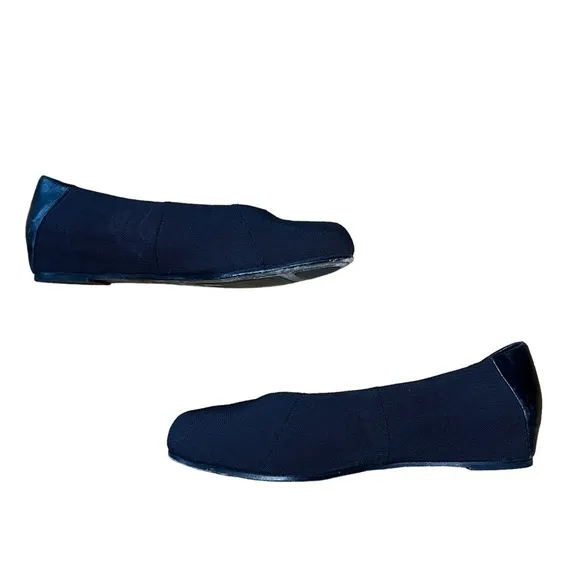 EILEEN FISHER Black Grosgrain Ballet Flats