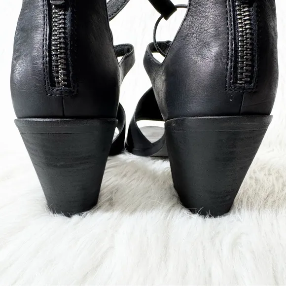 Eileen Fisher Black Leather Cutout Peep Toe Zippered Heel Sandals 10