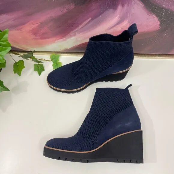 Eileen Fisher London Knit Wedge Booties in Navy Size 8.5