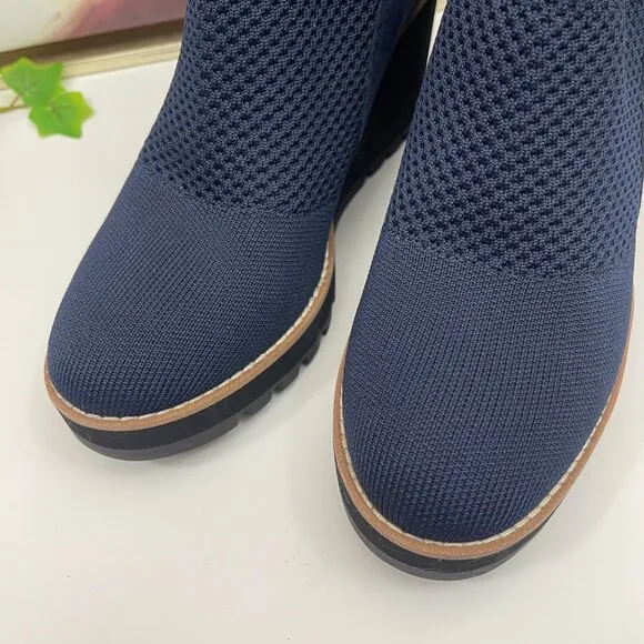 Eileen Fisher London Knit Wedge Booties in Navy Size 8.5