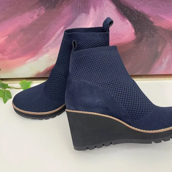 Eileen Fisher London Knit Wedge Booties in Navy Size 8.5