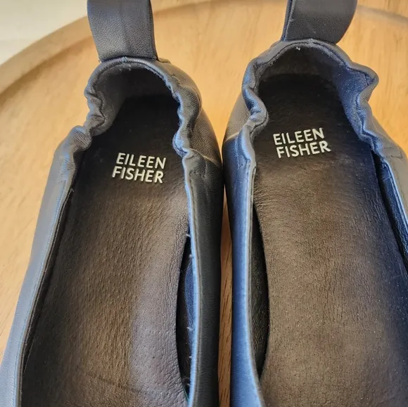 Eileen Fisher Naomi Nappa black leather ballet flats size 7.5