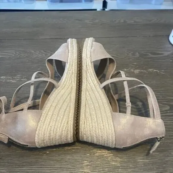 Eileen Fisher Nubuck Espadrille Wedges Size 10 Neutral Wedge NWOT