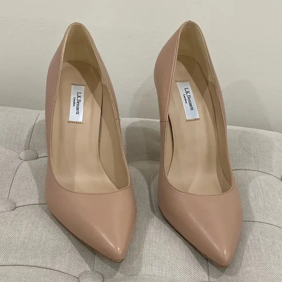 Elegant L.K. Bennet Nude Leather Pumps/Heels Size 8