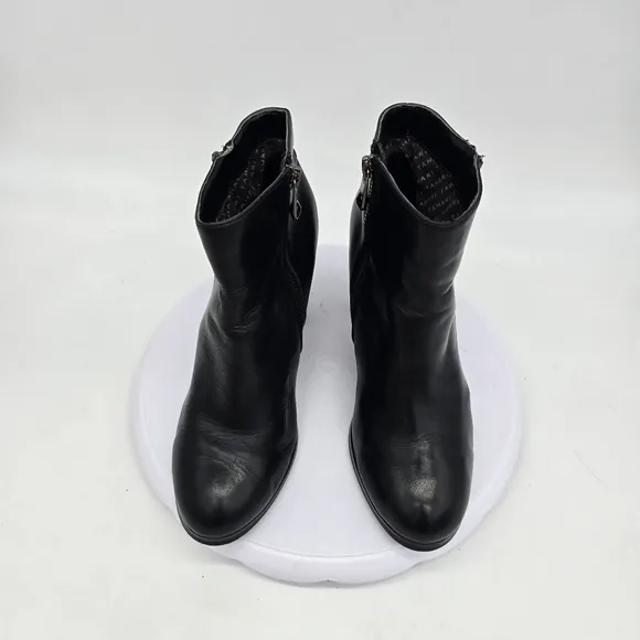 Elie Tahari Shoes Womens 8M Reunion Ankle Booties Leather Black