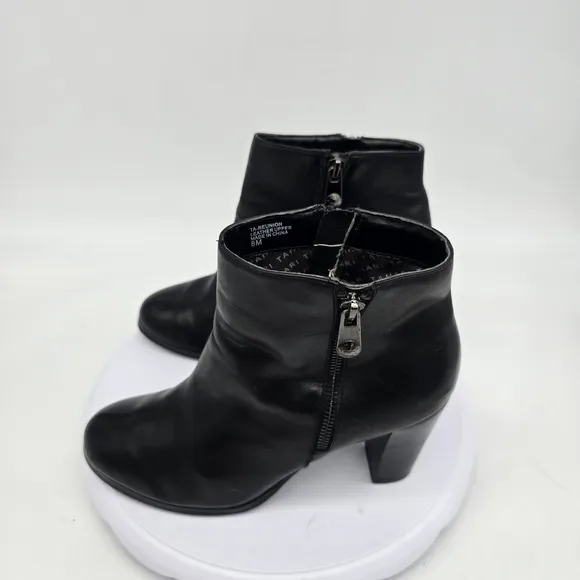 Elie Tahari Shoes Womens 8M Reunion Ankle Booties Leather Black