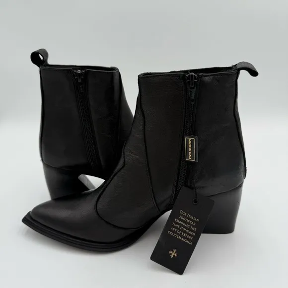 Emanuele Crasto Leather Studded Pointed Toe Heeled Booties Ankle Boots 7.5 NWT