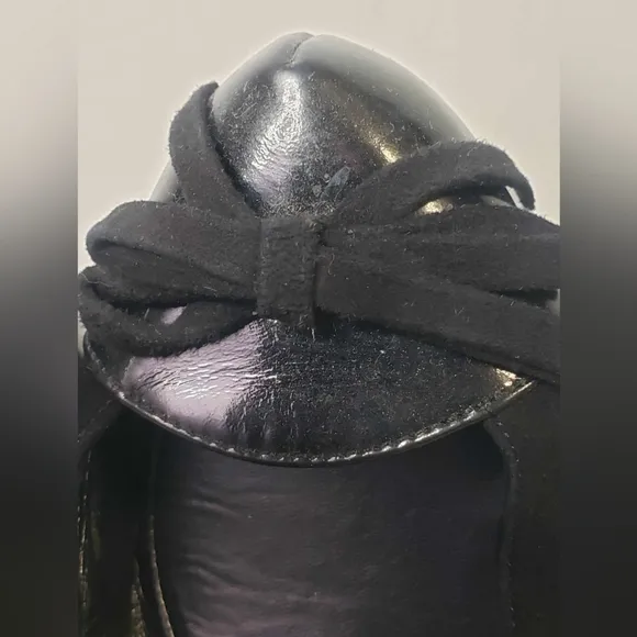 EMPORIO ARMANI Black Suede/Patent Leather Round-Toe Bow Flats Sz 38 Italy