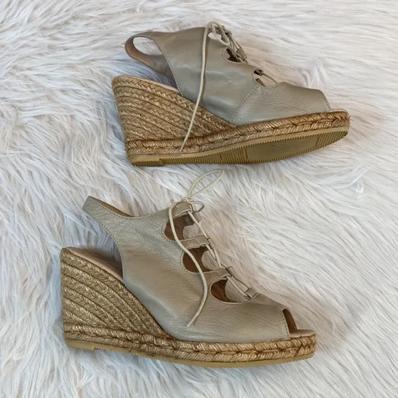 Eric Michael Taupe Leather Espadrille Wedges, Size 39